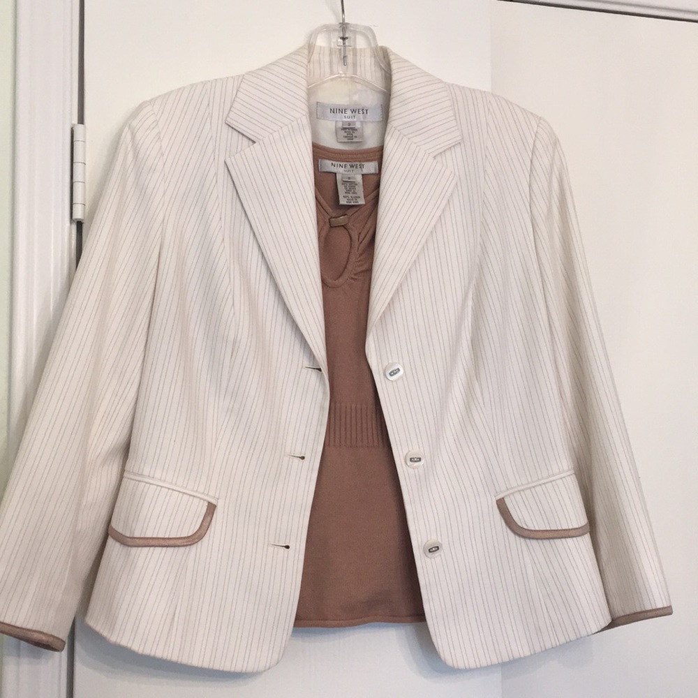 Nine West pinstripe 3 pc skirt suit. Cream. Sz 2.